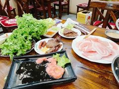 -韩风烤牛肉冷面店
