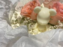 -山与蓝·轻糖鲜果蛋糕(勒泰店)