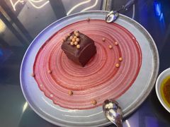 -LES ELITES 英集荟(南京西路店)