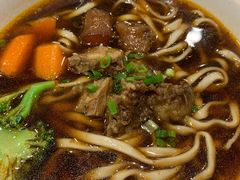 -康师傅私房牛肉面(马泉营奥莱店)