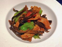 鹿茸菌手剥椒三层肉-艋舺·台湾小馆老字号(平安悦坊店)