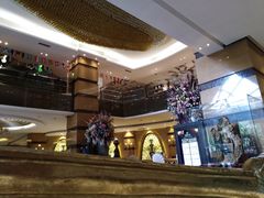 -碧涛阁·泡泡海洋·汤泉洗浴(王府花园店)