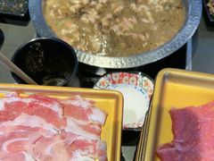 -牛武士寿喜烧·和牛火锅自助(全球首店)