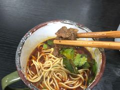 坨坨牛肉面-山城盅盅面