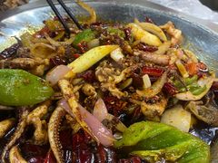 -休记光头香辣蟹干锅店(衣冠庙店)
