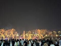 -秋水广场