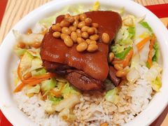 -猪戈戈超级猪脚饭(佳兆业店)