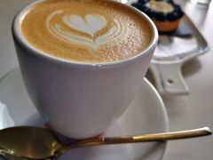 -UNI UNI(环亚凯瑟琳店)