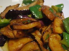 -关东小磨东北菜(上海长风大悦城店)