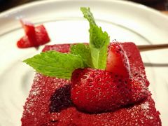 红丝绒蛋糕-良木缘咖啡西餐(太古里店)