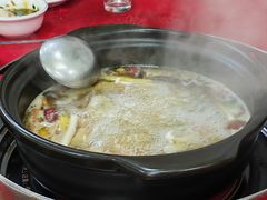 -花苑美食横琴生蚝火锅(拱北粤华路店)