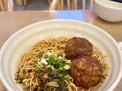 -佬钱湾仔(衣裳街店)