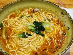 -水平有限螺蛳粉(宏达大厦店)