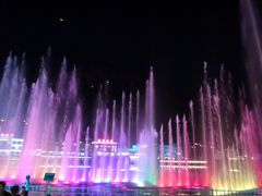 -百里峡七彩艺术小镇