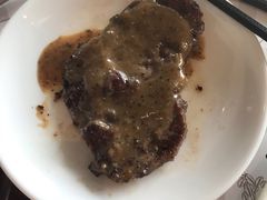 -荣誉国际酒店-云顶旋转餐厅