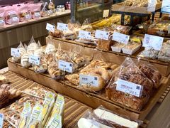 -顶东面包花园·生日蛋糕(世博店)