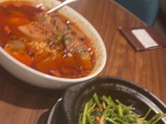 -港丽餐厅(杭大店)