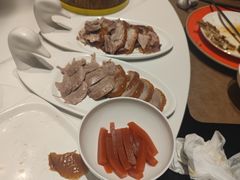 -皇城根·鲁菜济南菜·吊炉烤鸭·炒鸡鱼头(济南旗舰店)