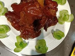 -天鹅到家·保姆月嫂育儿嫂(蔚蓝海岸店)