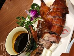 宜良脆皮小刀鸭-老滇山寨•云南特色菜•地方菜•民族风情歌舞表演(金碧店)