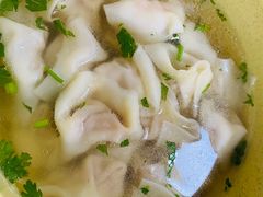 -周震馄饨
