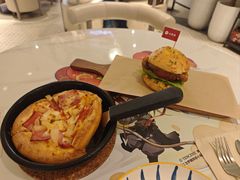 -必胜客(大悦城店)