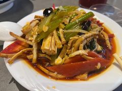 -陈熹公民族美食文化餐厅(中华广场店)