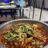 特别值得一提的是它家的冰粉 超级无敌好吃 有两个版本的