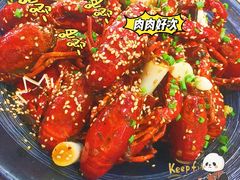 -肥肥虾庄·金牌油焖大虾(汉口城市广场店)