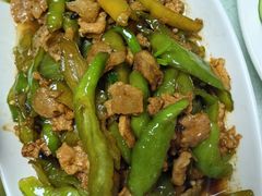 -墨脱石锅椰子鸡•香草鸭•东山羊(大东海店)