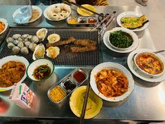 -马路牙子烧烤音乐酒馆(望京店)