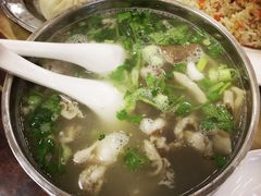 -清真·玛丽亚新疆菜主题餐厅(浙江中路店)