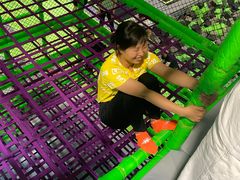 -C7城市运动空间·蹦床·健身·团建