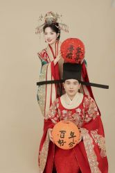 -挪娅婚纱摄影皇家会所