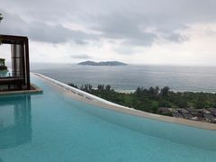 -瑰丽酒店·海吧·天际下午茶·现场DJ·天台酒吧