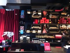 -Salon de The de Joel Robuchon(外滩18号店)