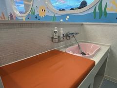 -戊辰亲子游泳俱乐部