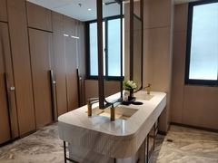 -上海华夏假日酒店