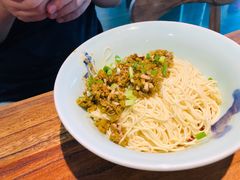 -兵哥豌豆面(雅颂居店)