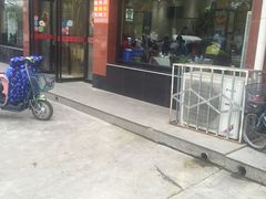 -华盛园卷子王农家菜水库鱼