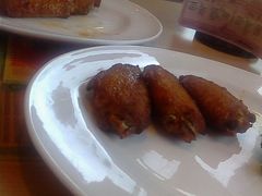 -必胜客(证大大拇指店)