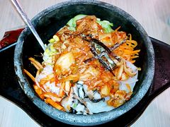 辣白菜五花肉石锅拌饭-正一味石锅拌饭(望京新世界店)