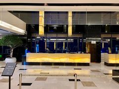 -上海龙之梦万丽酒店