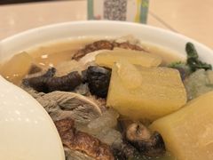 -佰搭果·广式茶餐厅(西华路店)