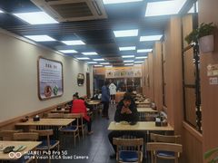 大堂-筋饼豆腐脑一绝
