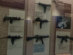 -轻武器博物馆