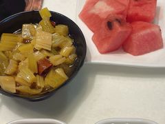 -洪氏嗨捞·猪肚鸡火锅(阳光天地店)