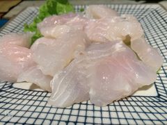 -房子红了鱼豆花重庆老火锅(广厦学院店)