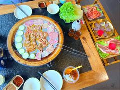 -老渔家·白族·石板烧·野生菌火锅(古城中心店)