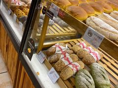 -BROAD面包路·欧式面包(龙湖时代C馆店)
